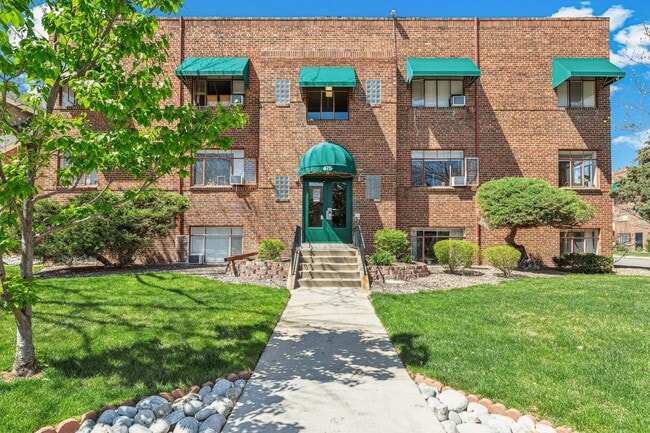 475-501 Garfield
