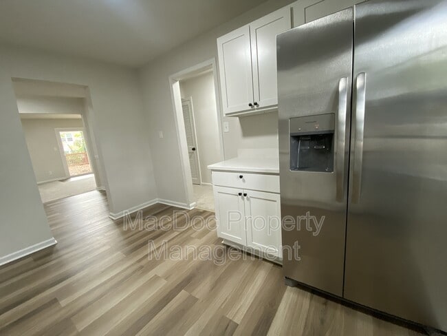 Photo - 9 Farrell Ln