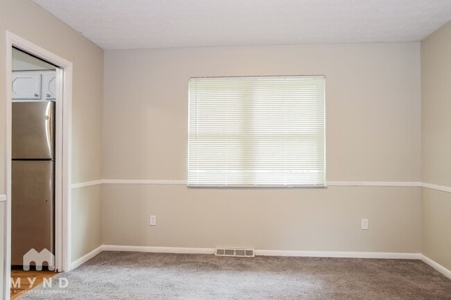 Photo - 9649 Shalemar Dr