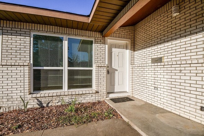 Photo - 9534 Kerrwood Ln