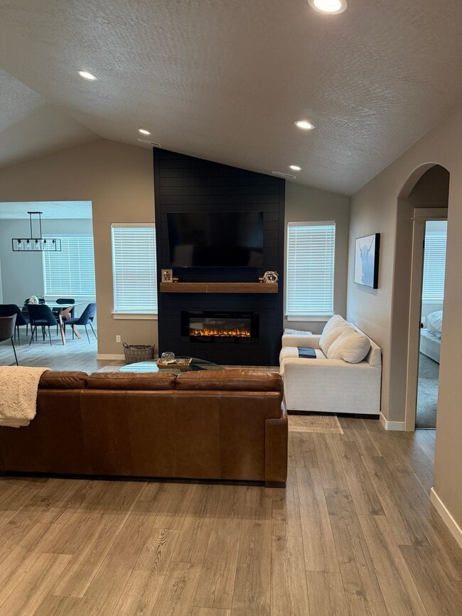 Photo - Newly Built 3 Bed, 2 Bath Rancher in Deer Park!