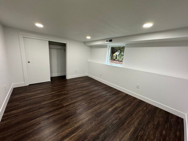 Photo - 3542 N Missouri Ave Unit B