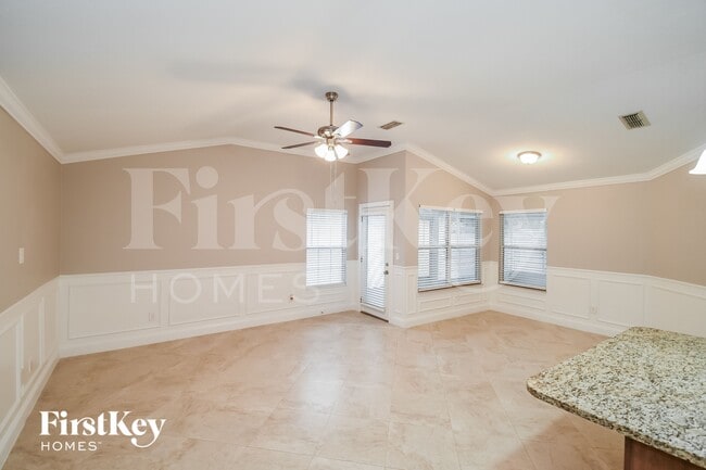 Photo - 12342 Carriann Cove Trail W