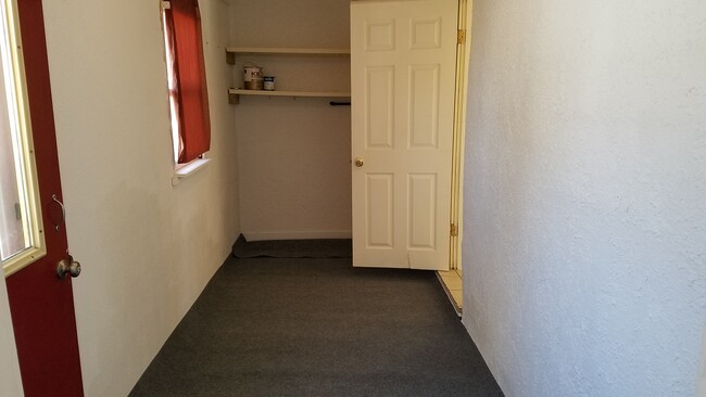 408 Mudroom - 408 South 13th Street Casa