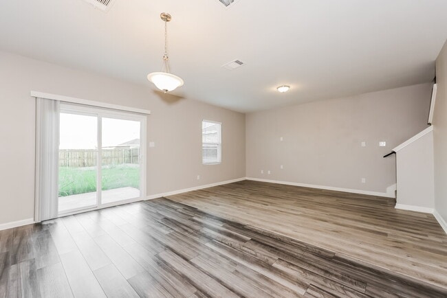 Photo - 10313 Castle Lyons Ln