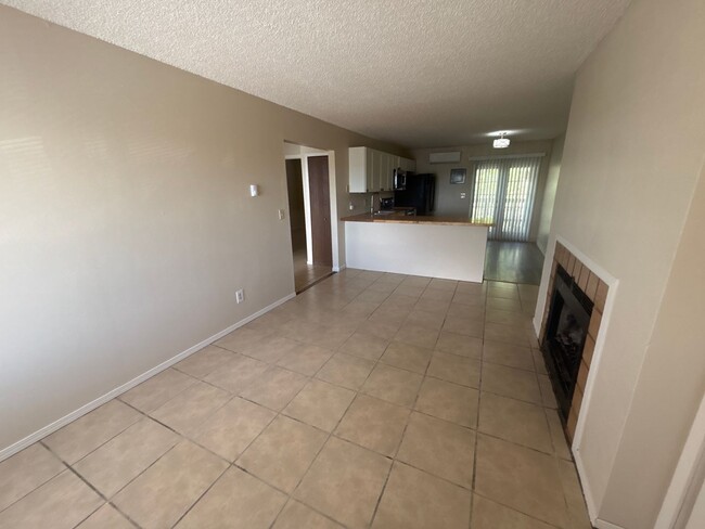 Photo - 2906 Straus Ln Unit D