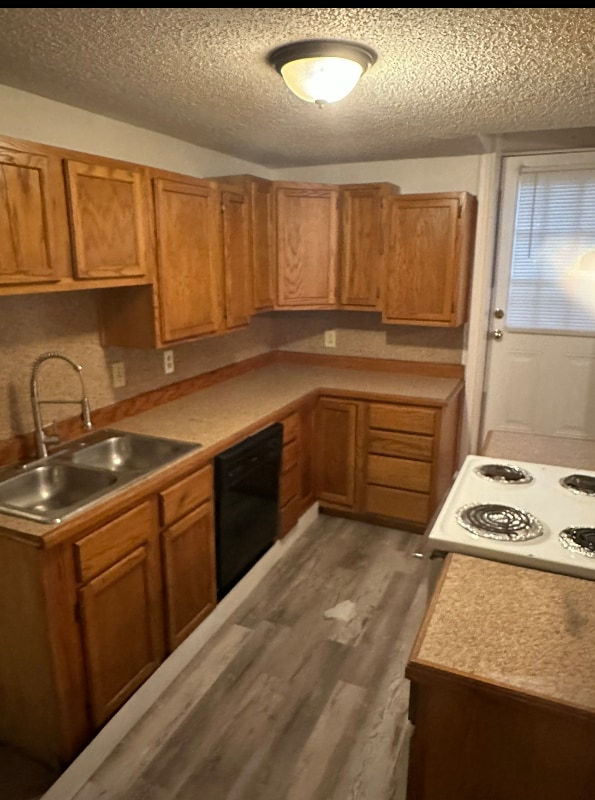 Photo - 1608 E Jasper St