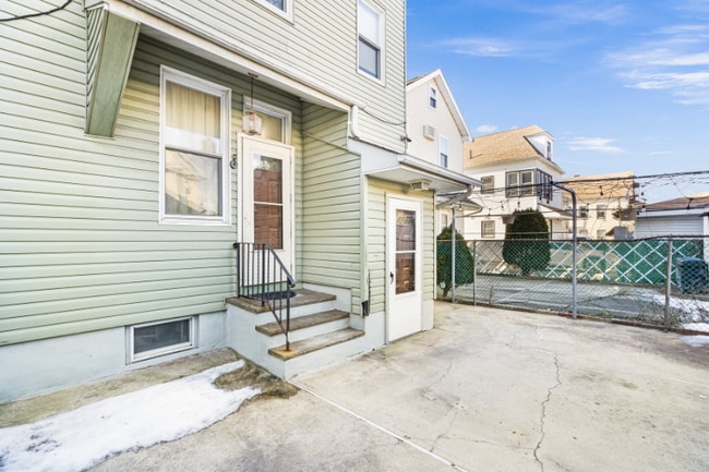 Photo - 231 Ripley Pl Unit 1