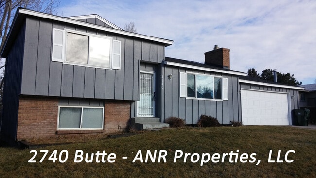 Single Family Home with Garage, pets welco... - Single Family Home with Garage, pets welco...