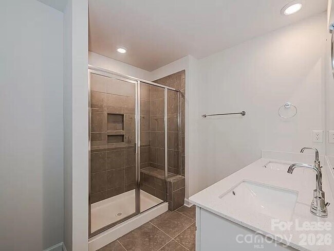 Photo - 2518 Arbor Loop Dr