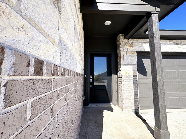 Photo - 26606 Foxtail Fern Dr