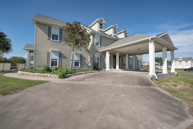 Photo - 2293 E Bayshore Dr