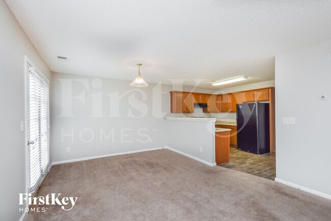 Photo - 70 Fieldview Ln