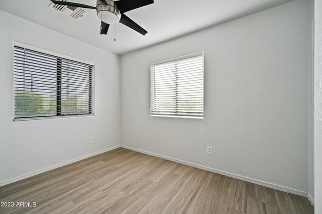 Photo - 5010 N 22nd Ave
