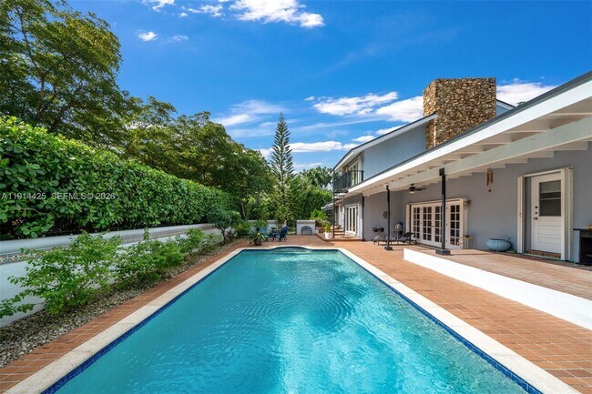 Photo - 10645 SW 89th Ct