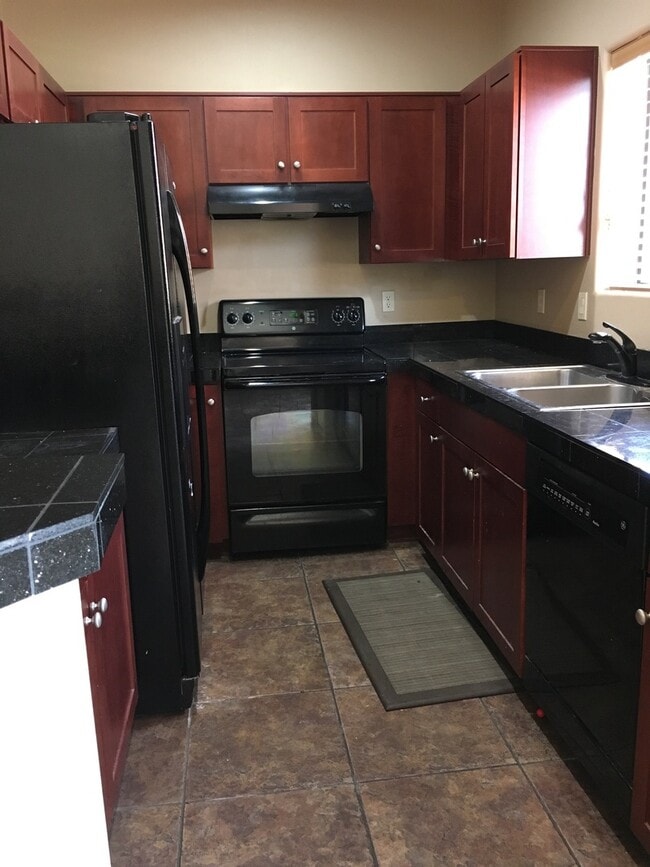 Photo - 3 Bedroom Eastside Townhome