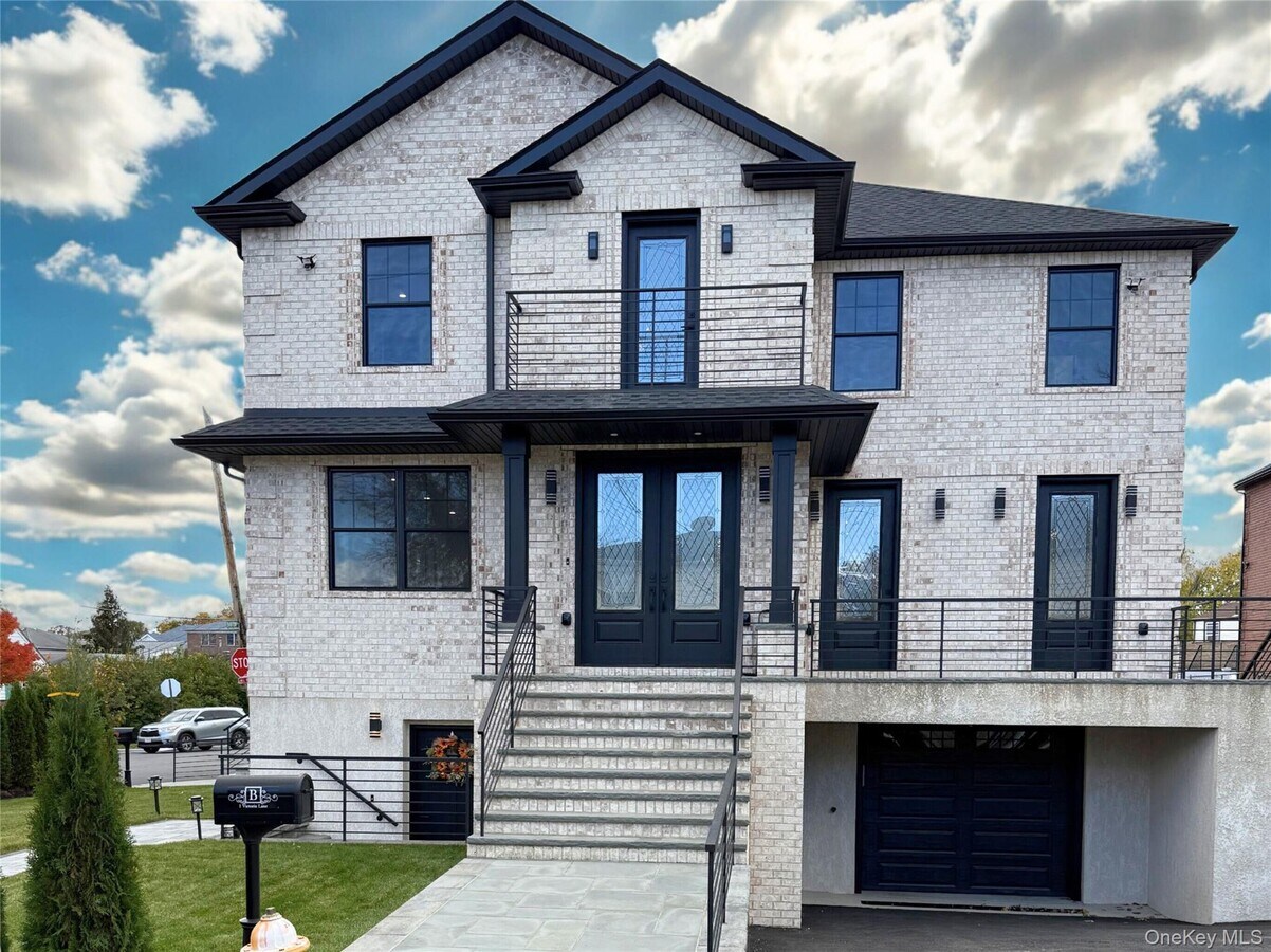 Photo - 1 Victoria Ln