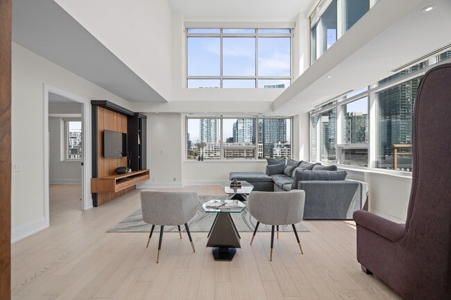 Photo - 500 Queens Quay W