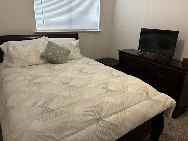 Photo - 509 Crowley Rd