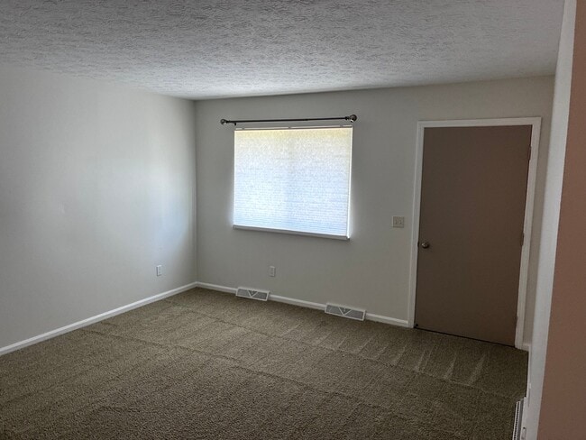 Photo - 4524 Camelot Cir