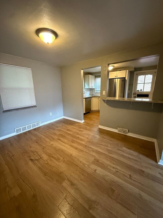 Photo - Brentwood-3 Bedroom Home available NOW!