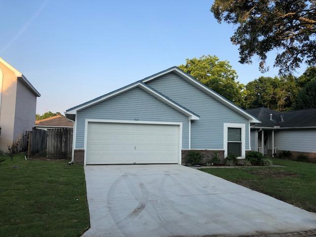 Building Photo - 903 Lawton Ct