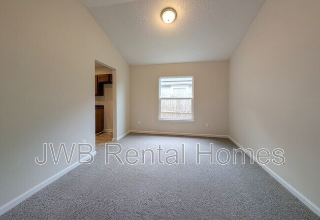 Photo - 5591 Village Pond Cir