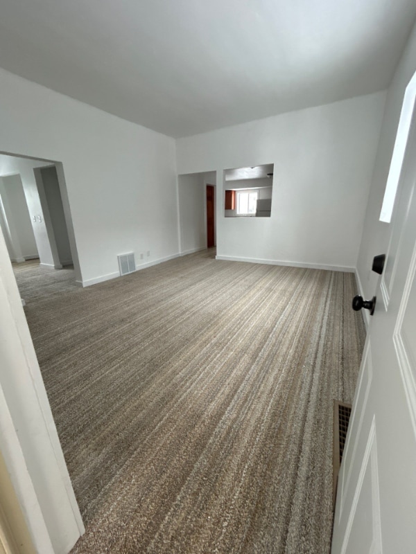 Photo - 2106 Thomas St