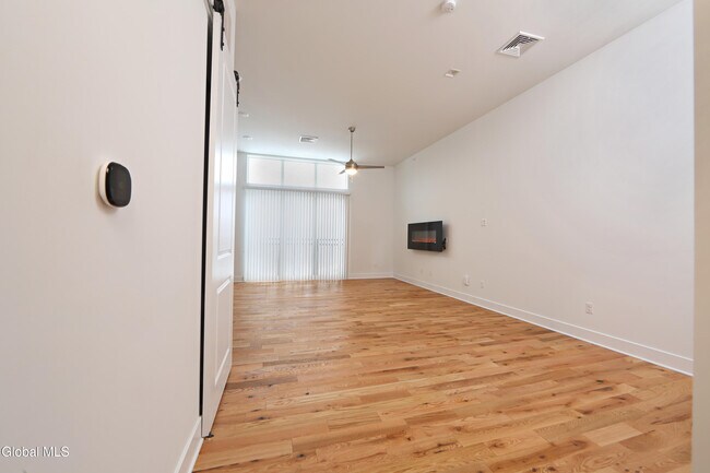 308 Excelsior Ave Unit 505