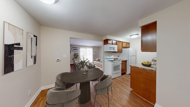 Photo - Emerson Square