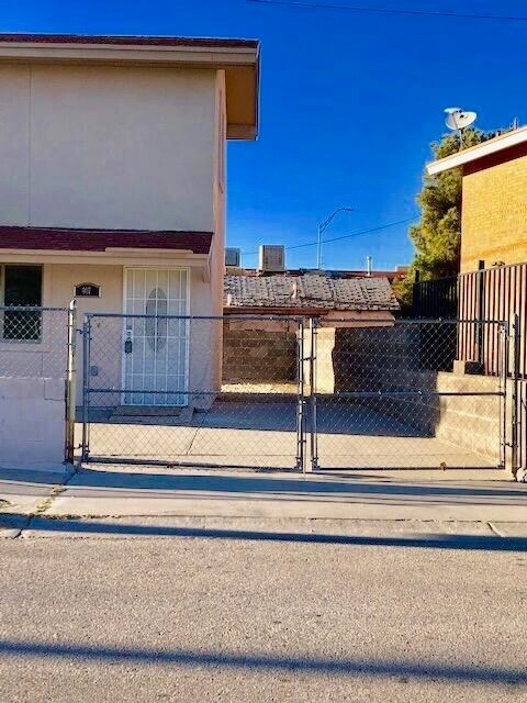 Photo - 407 Nichols Rd