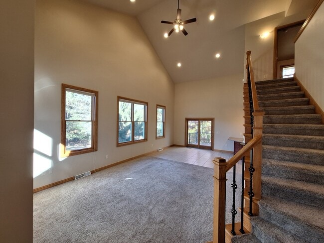 Photo - 1338 Haley Ct