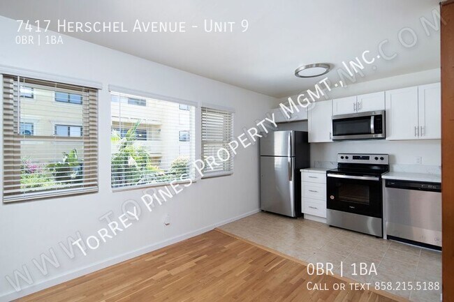 Photo - 7417 Herschel Ave Unidad 9