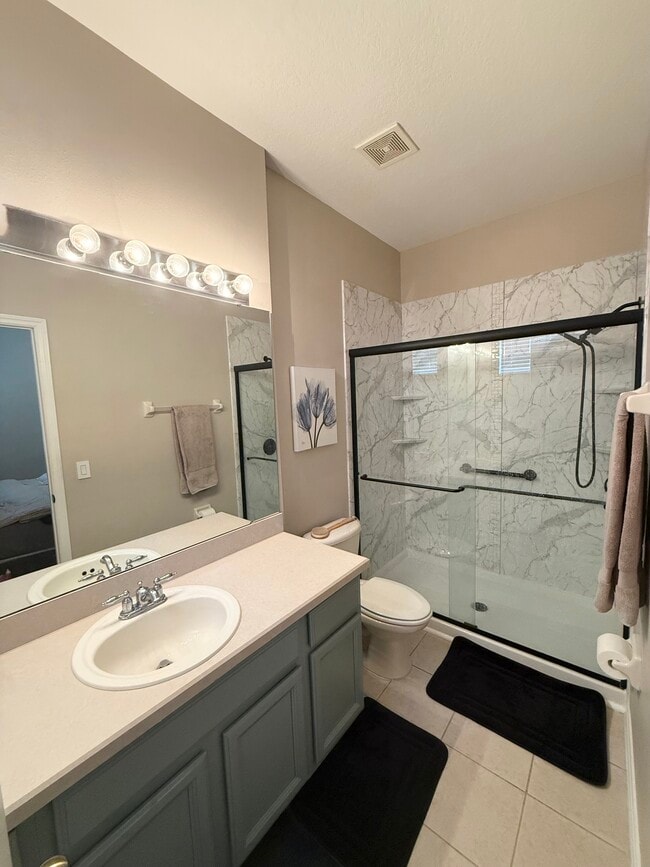 Photo - 222 Bexley Dr