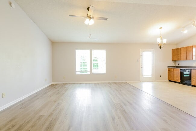 Photo - 2989 Hearthside Dr