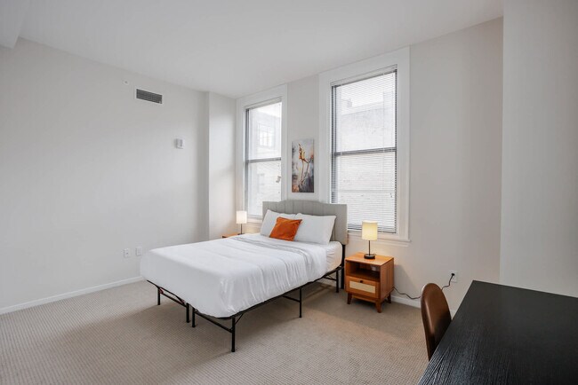 Photo - 9-JAN-JAN E 4th St Unidad ID1222845P