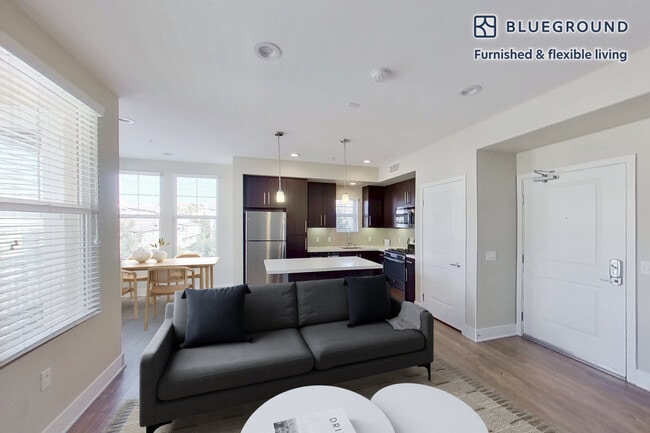 Photo - 1000 Lupine Unit FL2-ID10448A