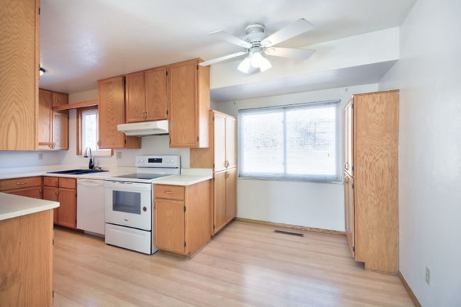 Photo - 2740 El Capitan Dr