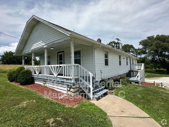 Building Photo - 11204 Parallel Pkwy Unit B Rental