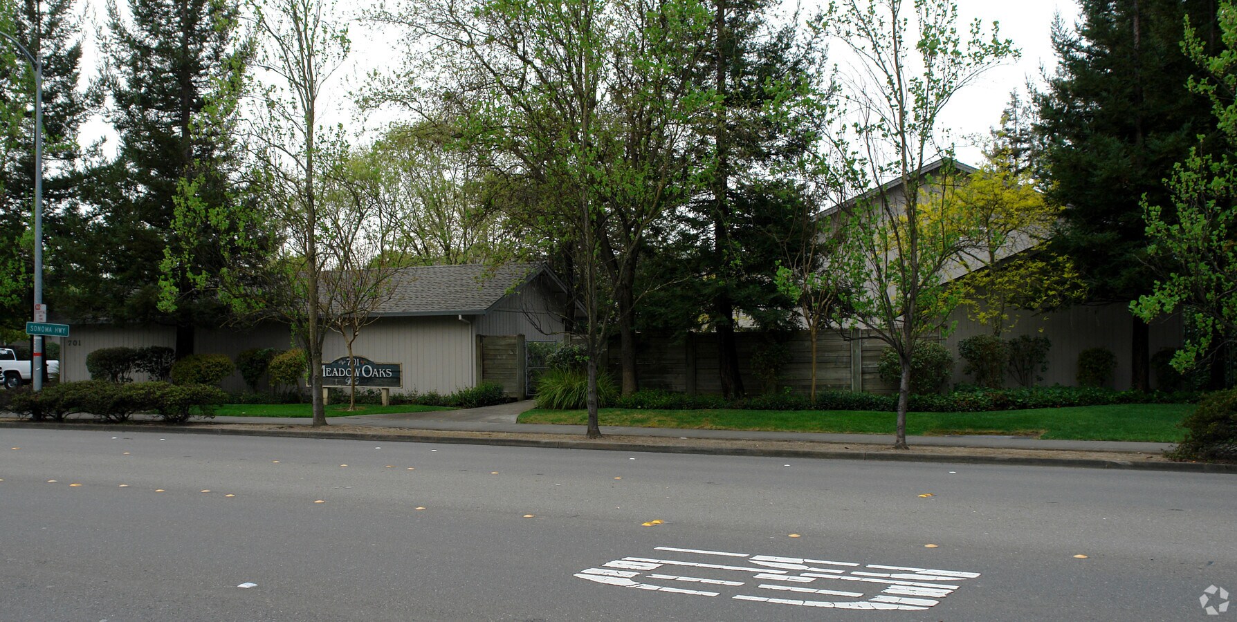 Photo - Meadow Oaks West Apartments