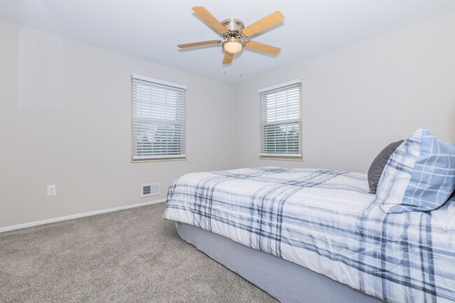 TOWNHOMES AT BLENDON