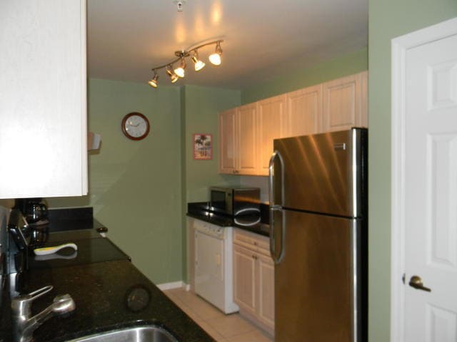Photo - 2080 Greenview Shores Blvd Unit 402