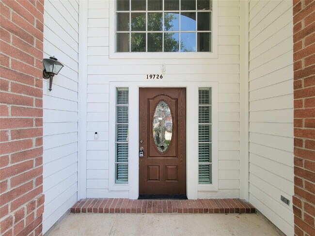 6 Bedroom Home for Rent in Katy TX 77449 | Westfield | 3.5 Baths | 2-Car Garage