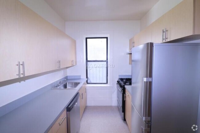 Building Photo - 1 bedroom in CORONA NY 11368 Unit R-3C Rental