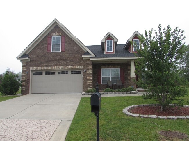 Building Photo - Beautiful Brick Home in Patriot Landing!