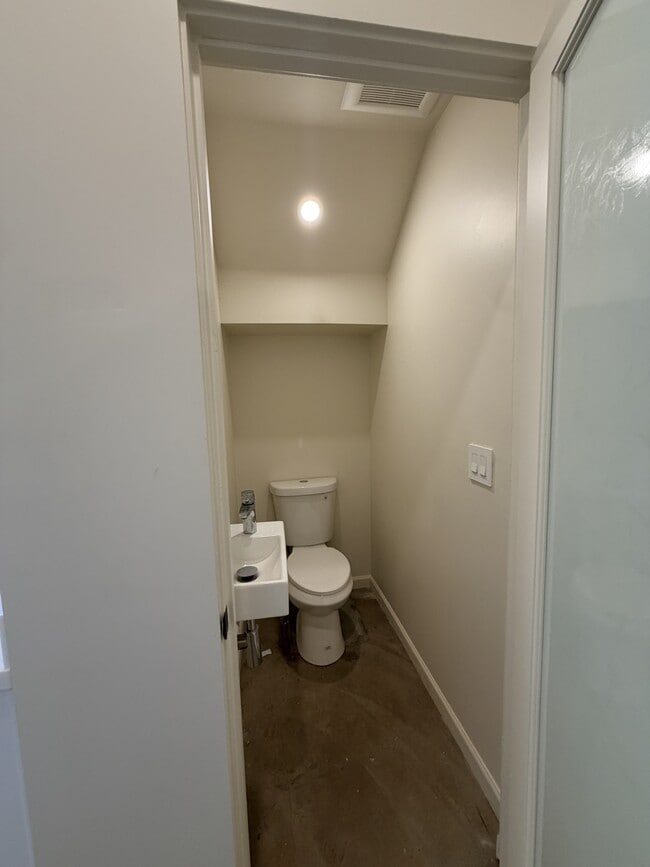 Photo - 1122 E McKinley St