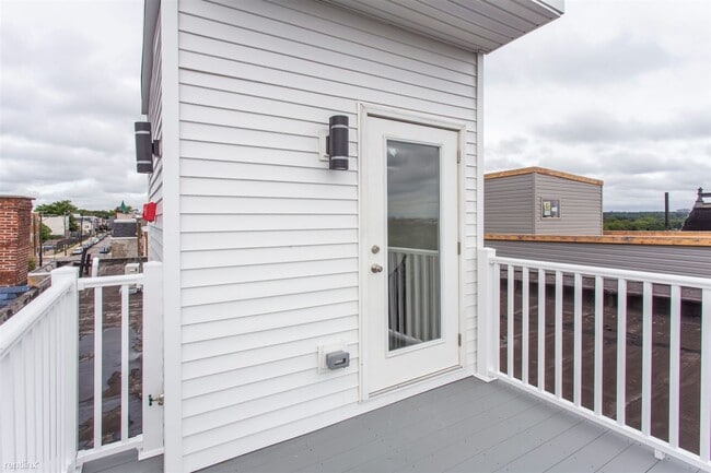 Photo - 3 br, 2 bath 4plex - 640 N 32ND ST Unit C Unit C