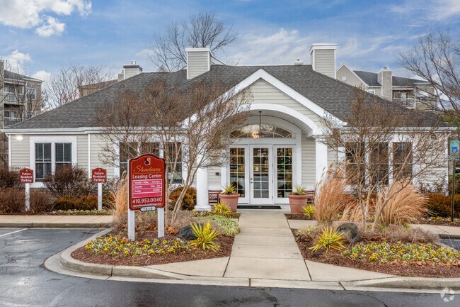 Building Photo - Stonehaven Apartments