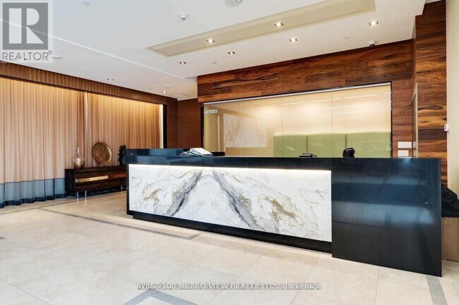 Photo - 17 Zorra St Unit PH2405