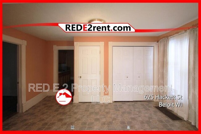 Photo - 625 Hackett St